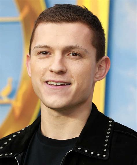 tom holland hair color